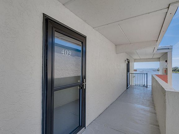2nd image of 2469 S Washington Ave #409