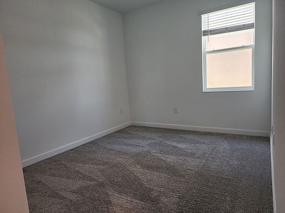 4th image of 2995 Addison Blvd