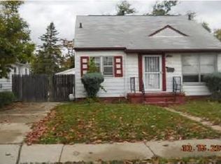 8740 Leroy St, Oak Park, MI