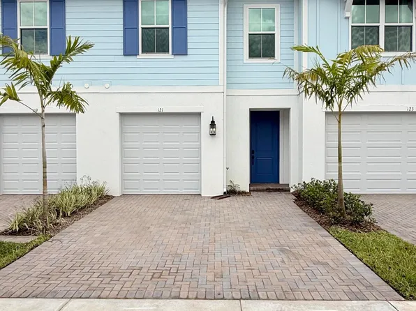 121 SE Birch Terrace, Stuart, FL 34997