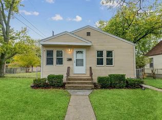 131 E 148th St, Harvey, IL 60426