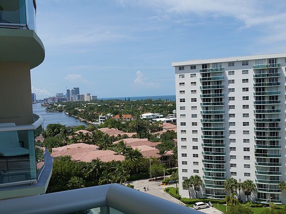 3rd image of 19390 Collins Ave APT 1402