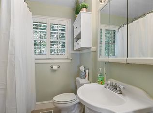 909 Gardner St, Raleigh, NC 27607