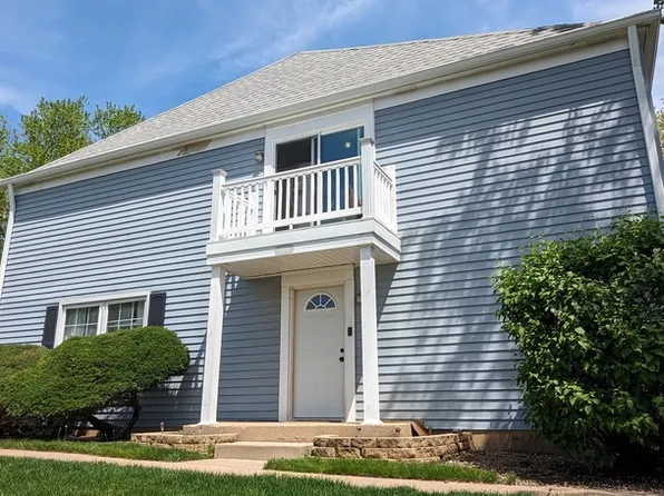 1290 Pleasant Ave Unit D, Glendale Heights, IL 60139
