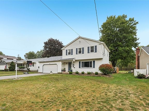 3rd image of 1827 Alverne Dr