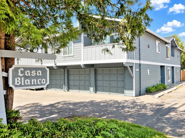 3024 NE 145th St APT 4