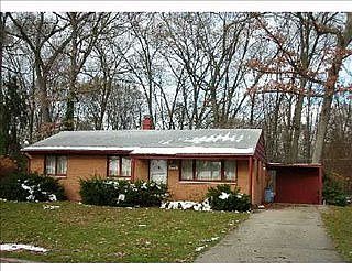 1st image of 19381 Wedgewood Dr