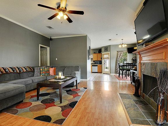 3 Living Dining