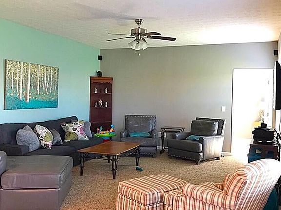 5th image of 9747 Crooked Creek Dr