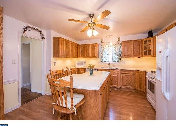 1st image of 2804 Landon Dr