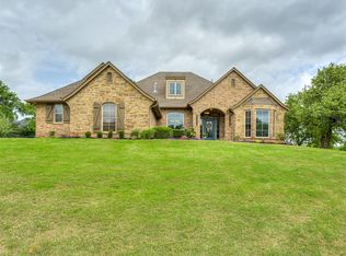 1733 Savona Ln, Edmond, OK 73034