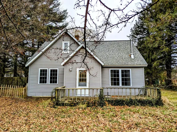 2363 68th St, Fennville, MI 49408