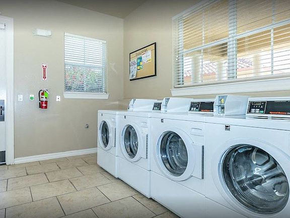 Laundry Center