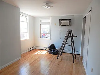 Rented by Capri Jet Realty Corp