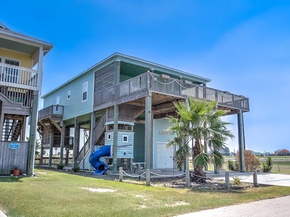 13231 Jolly Roger Dr, Freeport, TX 77541