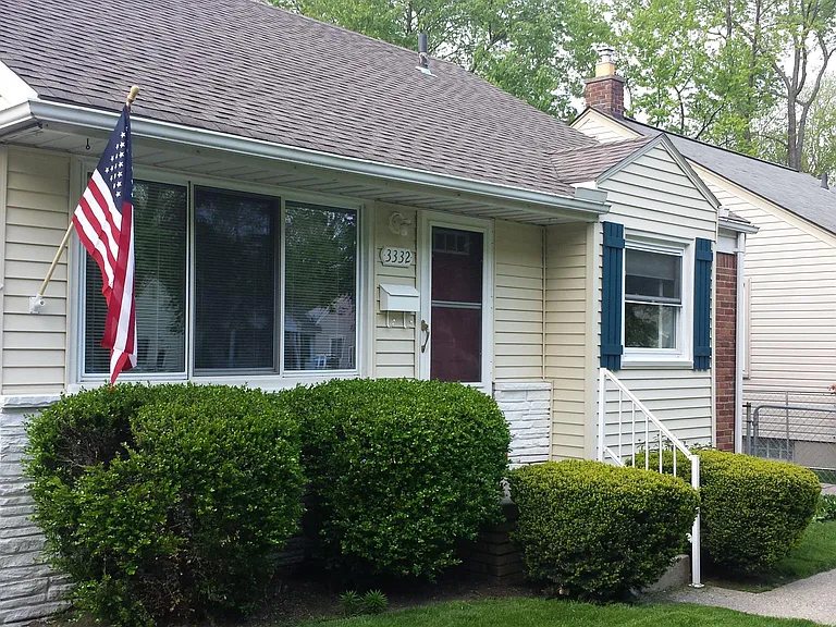 3332 Ravena Ave — Photo 3