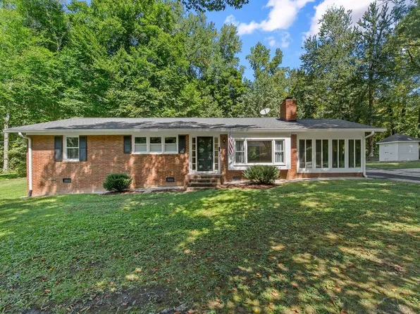 330 Hazelwood Dr, Warrenton, NC 27589
