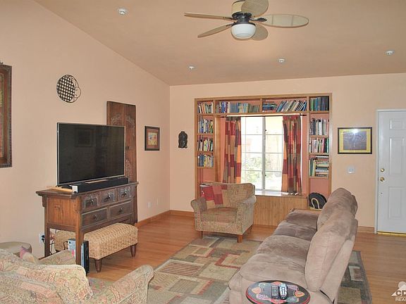 4th image of 79195 Violet Ct