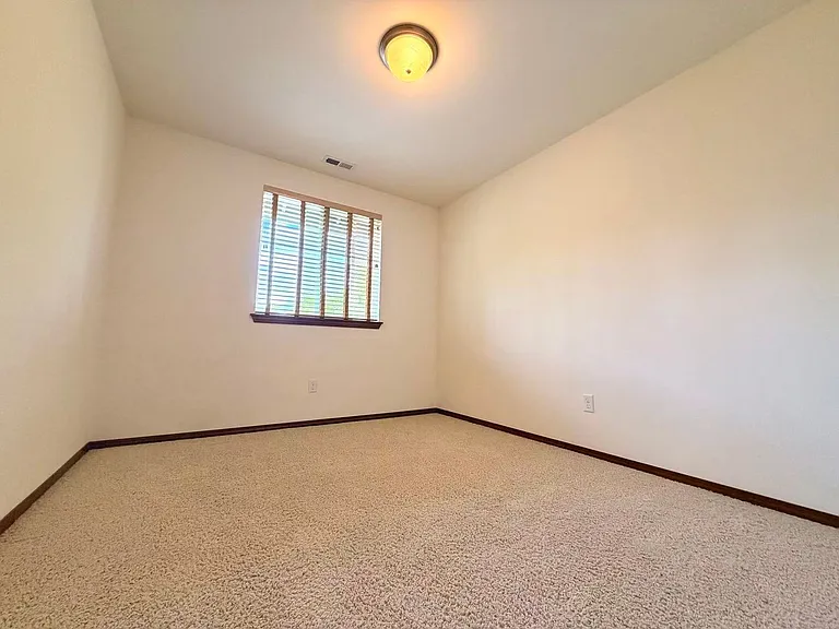 12903 NE 197th Pl — Photo 11