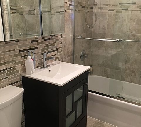 4th image of 6301 N Sheridan Rd APT 5F