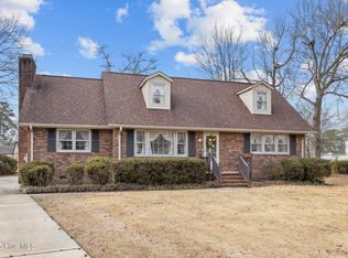 108 Myrtle Pl, Jacksonville, NC 28540