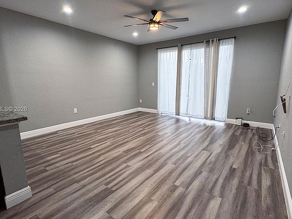 5th image of 7941 Catalina Cir #7941