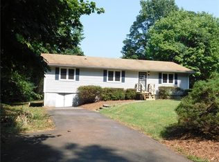 7037 Bisaner St, Charlotte, NC 28269