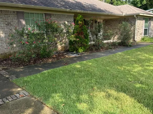 1482 Cat Mar Rd, Niceville, FL 32578