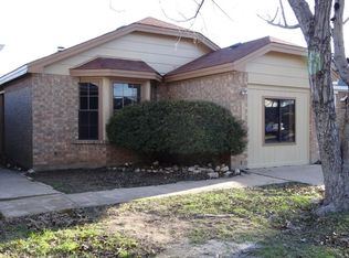 824 Topaz Ln, Leander, TX 78641