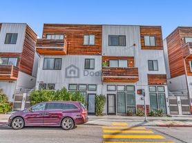 5304 San Pablo Ave, Emeryville, CA