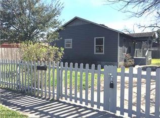 811 Adele St, Houston, TX 77009