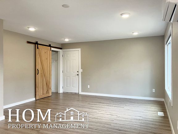 2nd image of 107 Grove St #10798558