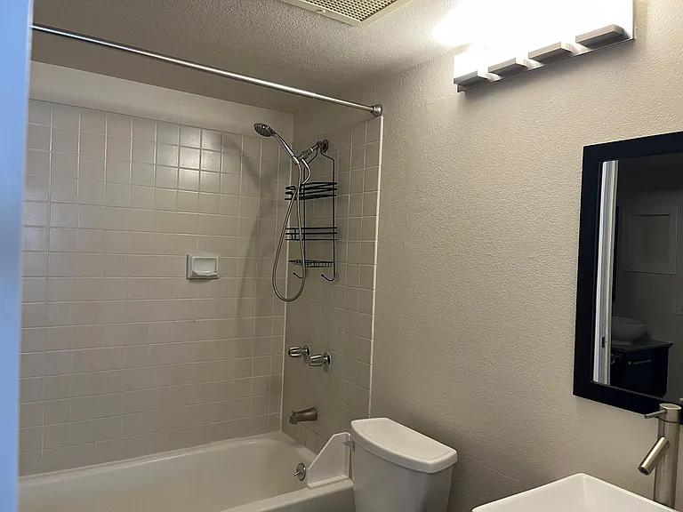 94-102 Wali Pl #H101 — Photo 10