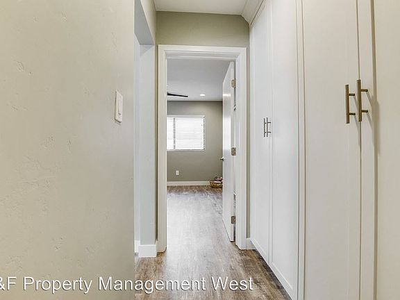 5th image of 1106 30th St #1106