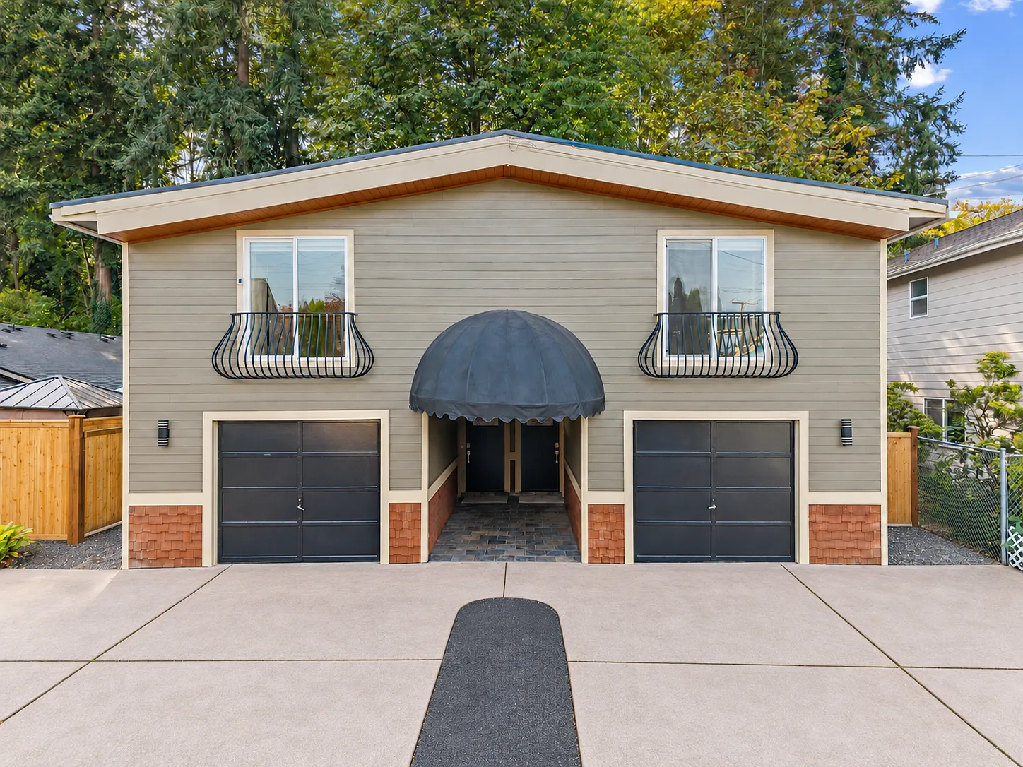 3 bed, 1170 sqft, $4,150 — Photo 2