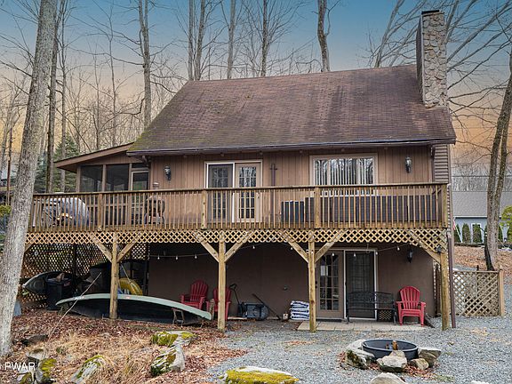 3rd image of 2 Roamingwood Rd