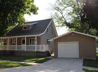 608 Madison St, Lake View, IA 51450
