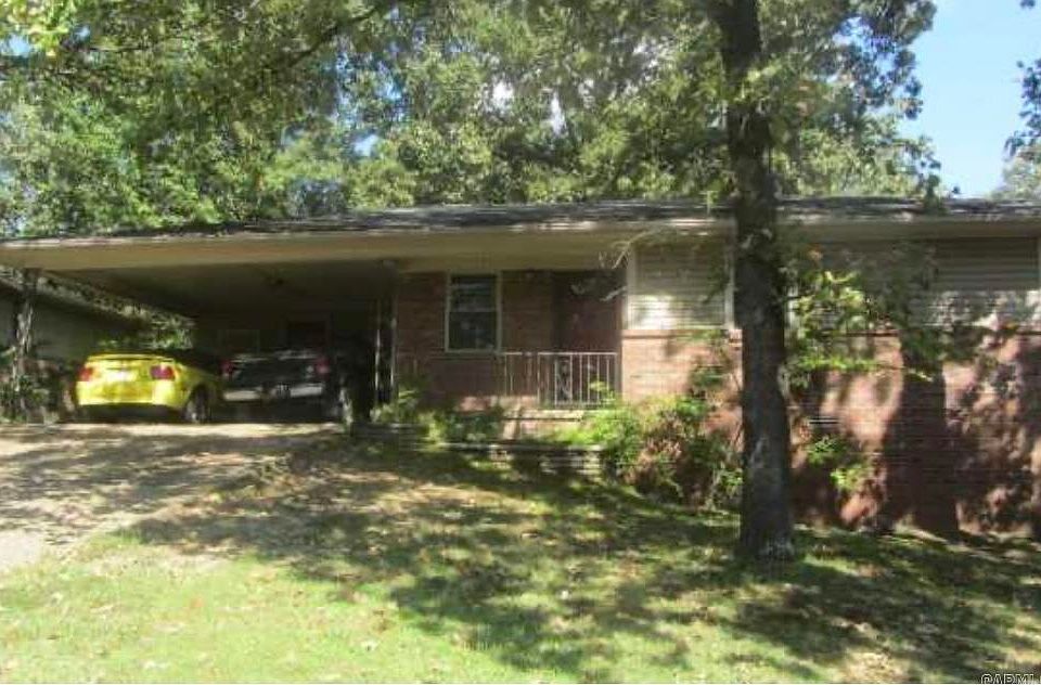 1st image of 516 Green Oak Dr