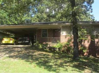 516 Green Oak Dr, North Little Rock, AR 72118
