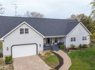 222 Winfrey Ln, Linn creek, MO 65052