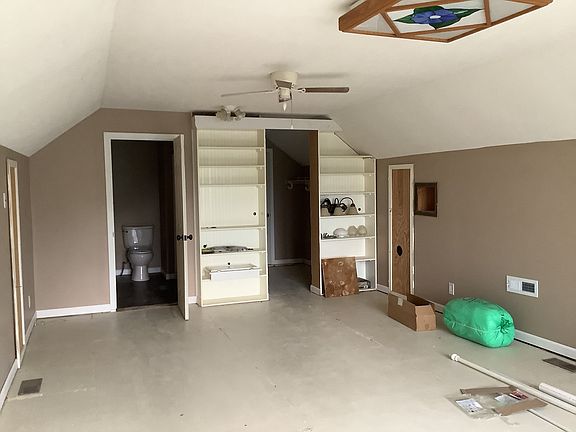5th image of 3369 Sims Rd