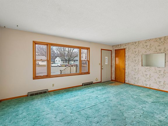 2nd image of 1603 Chance Ct