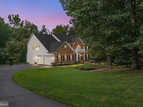 3rd image of 1654 Braid Hills Dr
