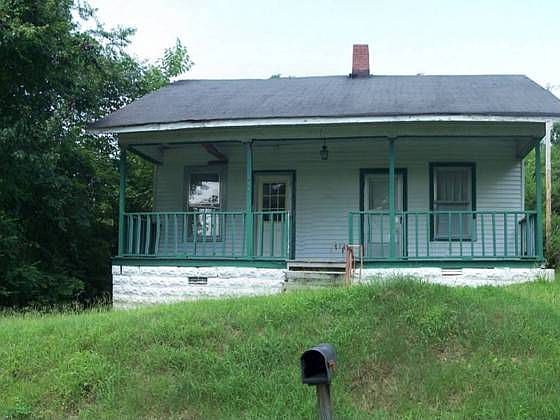 1st image of 505 Staunton Ave