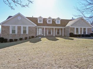 2103 Hunters Ln, Spring Grove, IL 60081