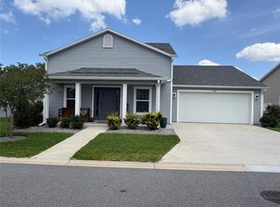 7517 Chastain Cir, Okahumpka, FL 34762