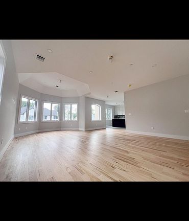 4th image of 43 Prall Ave #2