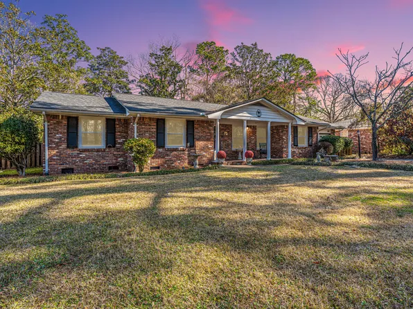 6024 Meadowcliff Ave, Hanahan, SC 29410