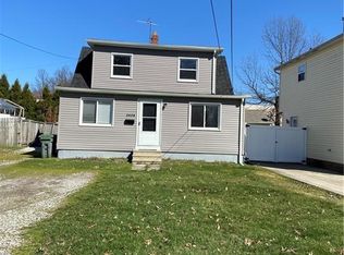 1679 E 337th St, Eastlake, OH 44095