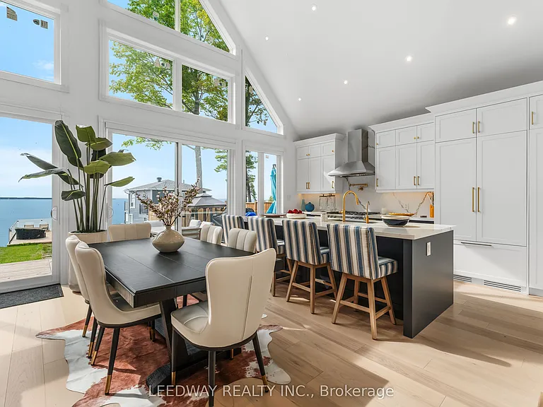 24410 Thorah Park Blvd — Photo 12